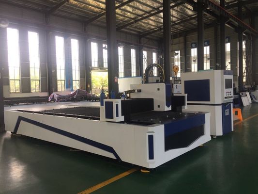 الفولاذ المقاوم للصدأ آلة القطع بالليزر CNC 3000W 12mm Raytools