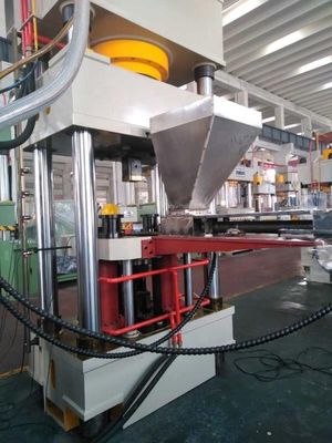 آلات الضغط الهيدروليكية 100Ton Salt Block Tablet صنع الماشية الأغنام 11KW 600mm