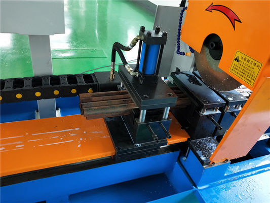 MC 425 CNC آلة ثني الأنابيب آلة قطع منشار التغذية المؤازرة 1000 مم