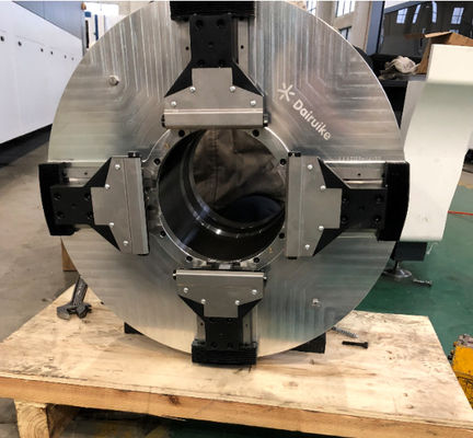 6000w CNC الألياف الليزر القاطع الأنابيب الصفائح المعدنية SS FSCUT 3000C